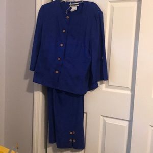 Dana Kay 2 piece casual suit